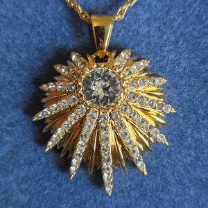 NIB Bradford Exchange Gold Sunburst Shine From Within Pendant Necklace 18"